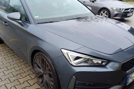 Cupra Leon 46.650 km 26.000 &euro; Hennef 53773