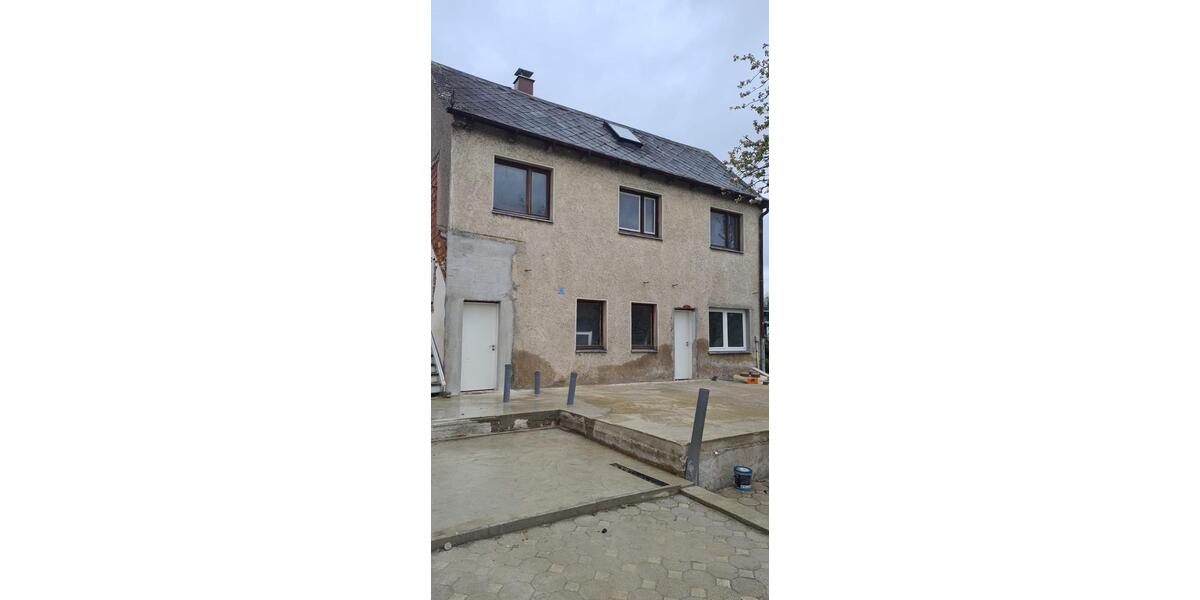 Einfamilienhaus Arzberg - 3 Zimmer, 120 m&sup2;, 34.900&euro; | Angebot:27022968