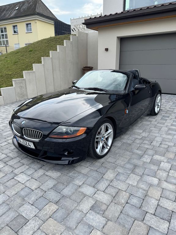BMW Z4 225.000 km 9.999 € Montabaur 56410