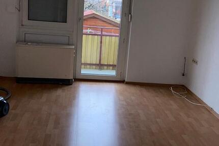 2 Zimmer Wohnung inkl. Garten + eigene Parkplatz 2 zimmer