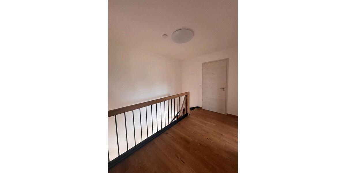 Terrassenwohnung Landau an der Isar - 4 Zimmer, 115 m&sup2;, 1.240&euro; | Angebot:25553055