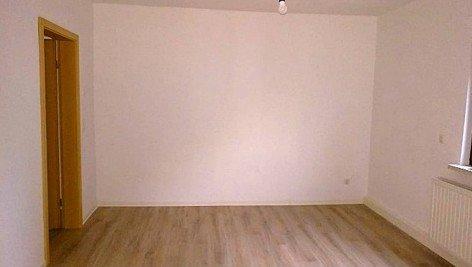 Etagenwohnung Ohrdruf - 3 Zimmer, 65 m&sup2;, 600&euro; | Angebot:26134115