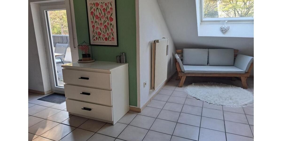 Dachgeschoßwohnung Siegen - 2 Zimmer, 86 m&sup2;, 774&euro; | Angebot:26336378