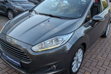 Ford Fiesta 50.090 km 9.990 &euro; Hude 27798