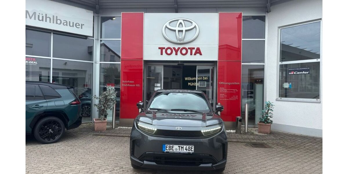 Toyota Urban Cruiser 2.480 km 39.980 &euro; Neufarn 85646