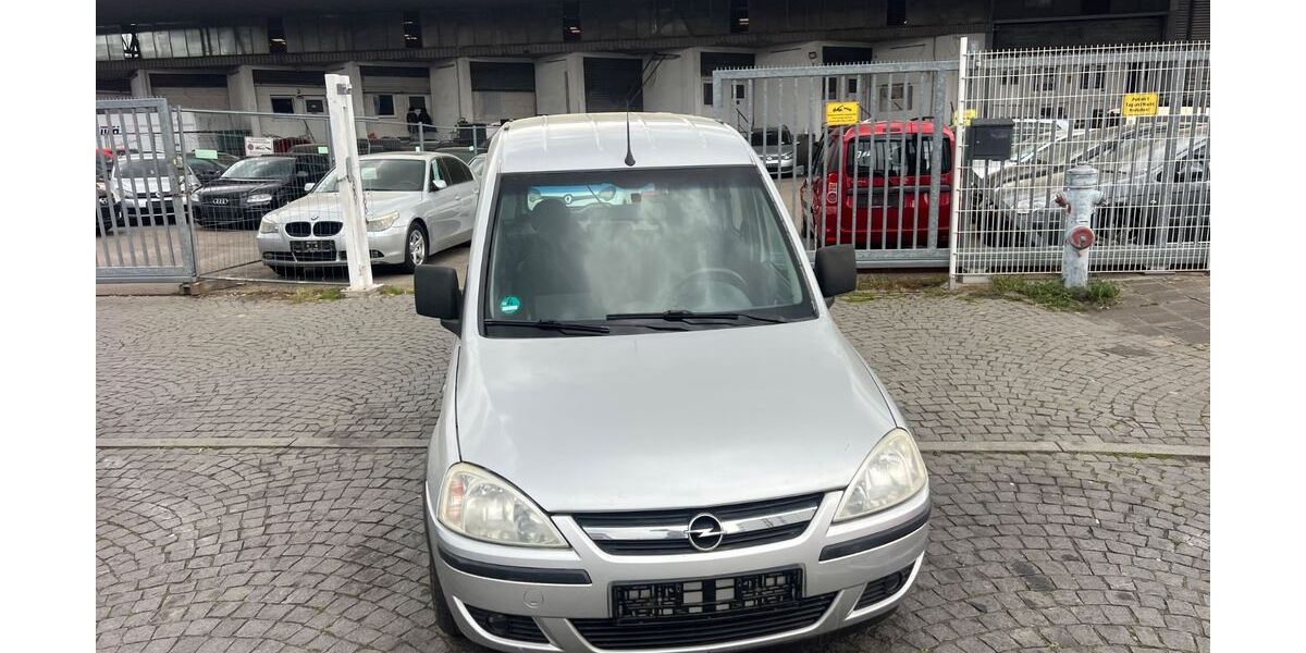 Opel Combo 360.552 km 999 &euro; Nürnberg 90439