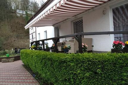 Großzügiges Zweifamilienhaus mit Traumgarten in Finnentrop 15 zimmer