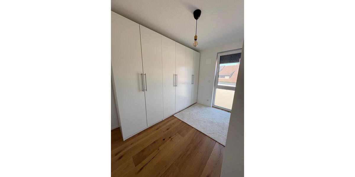 Etagenwohnung Wörrstadt - 4 Zimmer, 98 m&sup2;, 1.550&euro; | Angebot:26395670