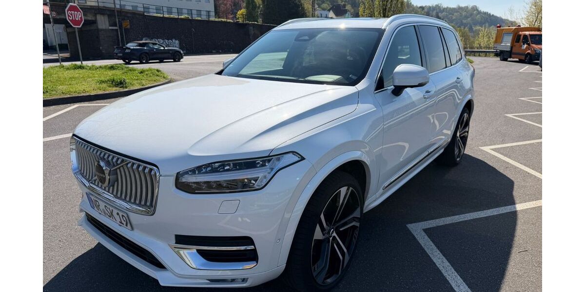 Volvo XC90 56.000 km 55.400 &euro; Linz am Rhein 53545