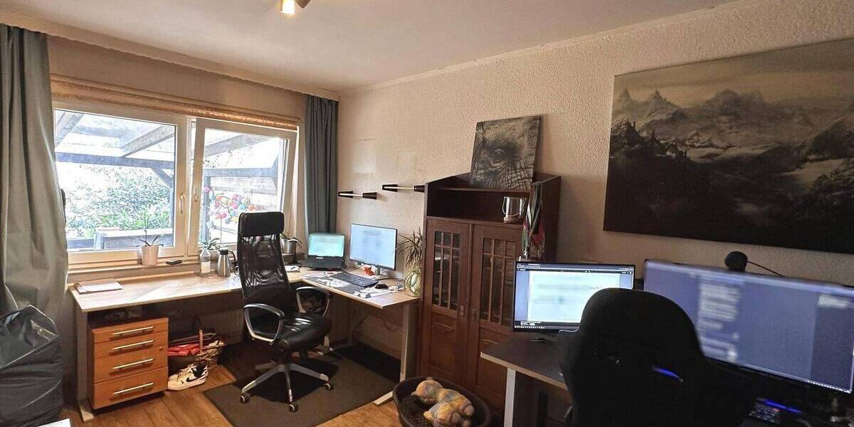 Einfamilienhaus Rellingen - 7 Zimmer, 145 m&sup2;, 490.000&euro; | Angebot:26274149