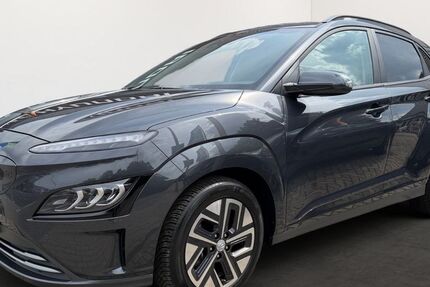 Hyundai KONA 29.338 km 28.990 &euro; Oberhausen 46049