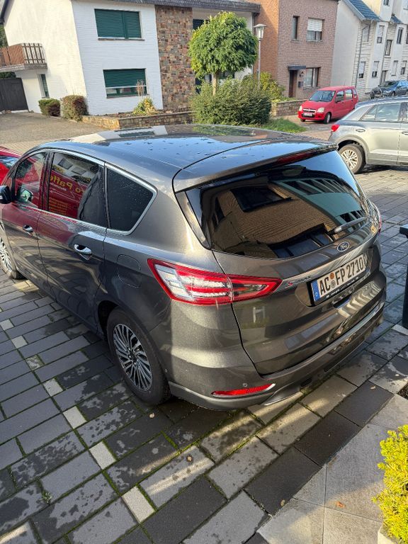 Ford S-Max 42.000 km 25.750 € Alsdorf 52477