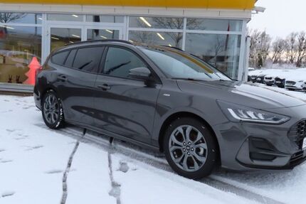 Ford Focus 12.867 km 21.990 &euro; Schwerin 19057