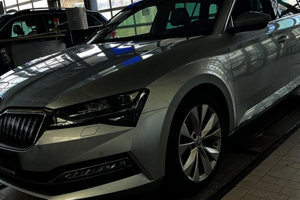 Skoda Superb 213.260 km 14.995 &euro; Nabburg 92507