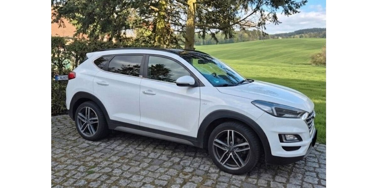 Hyundai TUCSON 57.700 km 22.500 &euro; Berlin 13125