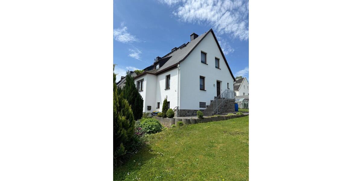 Doppelhaus Hälfte im gemütlichen Drebach 7 zimmer