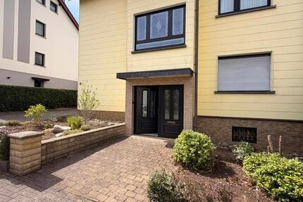 Haus Quierschied - 9 Zimmer, 240 m&sup2;, 280.000&euro; | Angebot:27425658