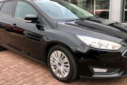 Ford Focus 146.375 km 7.999 &euro; Halle/Saale 06118