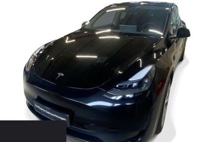 Tesla Model Y 83.743 km 29.600 &euro; Hanau 63457