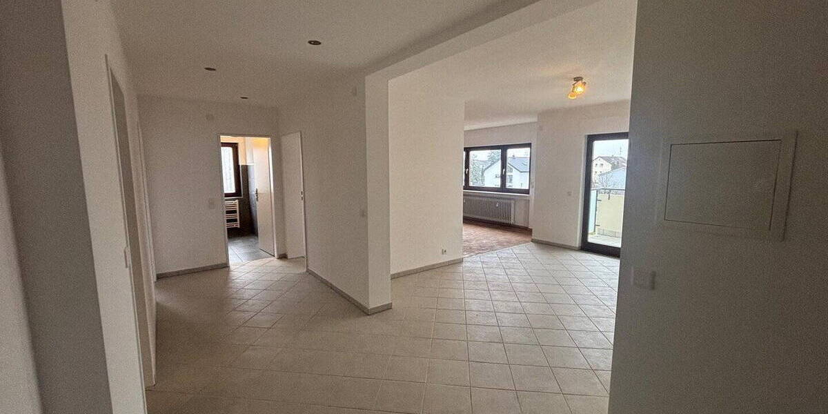Etagenwohnung Hemsbach - 3 Zimmer, 95 m&sup2;, 1.124&euro; | Angebot:26685853