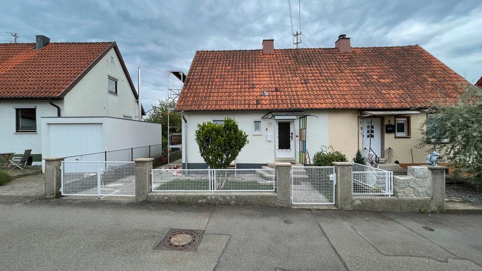 Doppelhaushälfte Bisingen - 3.5 Zimmer, 80 m&sup2;, 900&euro; | Angebot:25053472