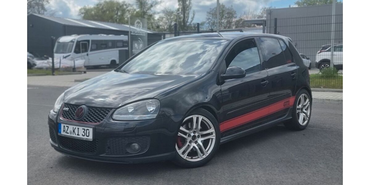 VW Golf 245.000 km 3.900 &euro; Göttingen 37079