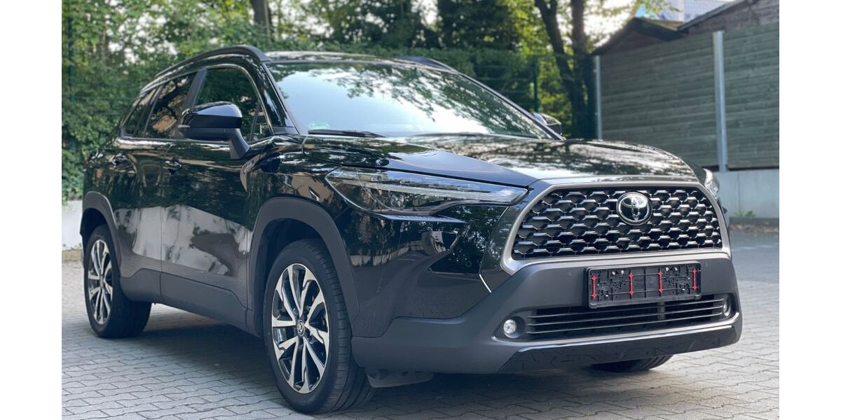 Toyota Corolla 41.660 km 29.990 &euro; Berlin 12351