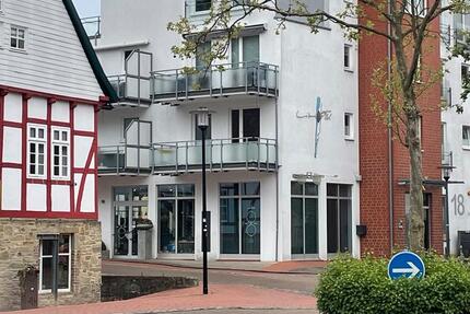 3- Zimmer Wohnung mit neu Einbauküche Melle City frisch sanier