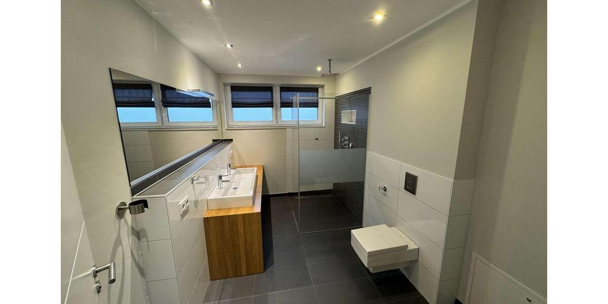 Einfamilienhaus Witten Annen - 6 Zimmer, 172 m&sup2;, 2.250&euro; | Angebot:25419074