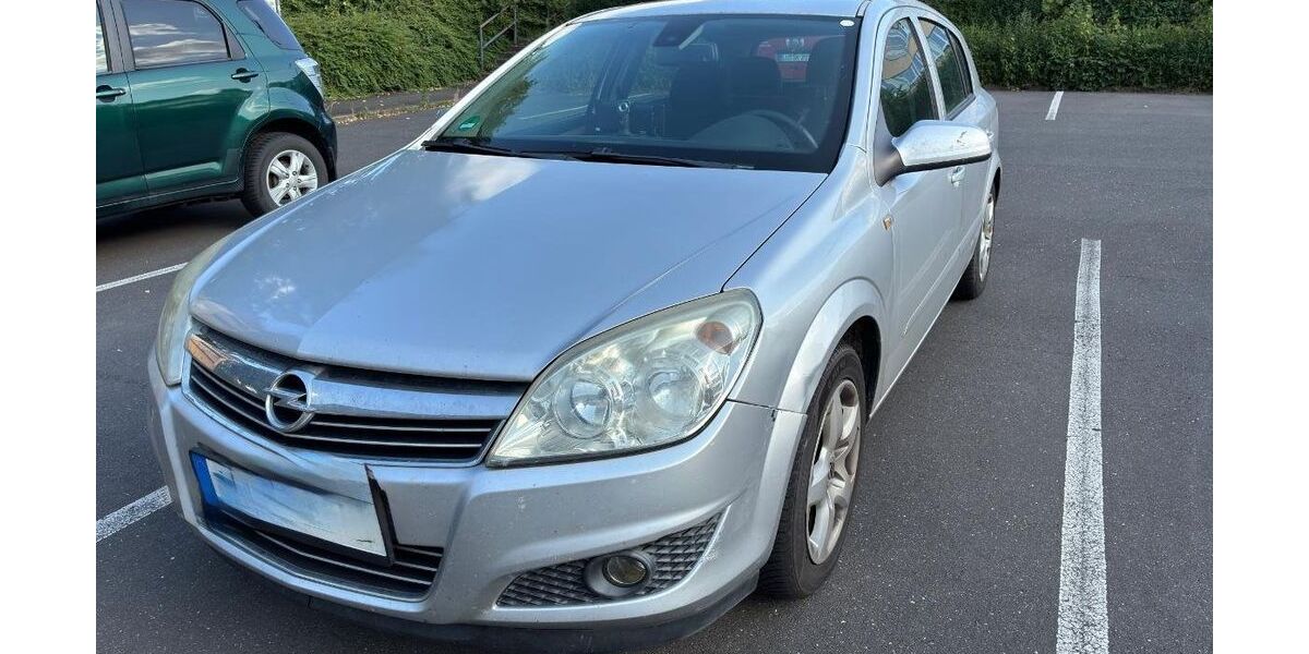 Opel Astra 134.000 km 2.650 &euro; Hochstetten-Dhaun 55606