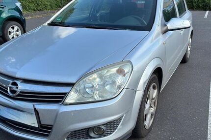 Opel Astra 134.000 km 3.450 &euro; Hochstetten-Dhaun 55606