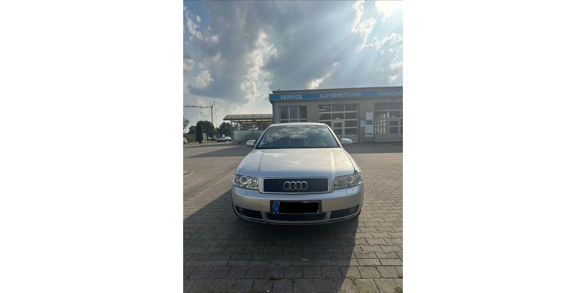 Audi A4 142.000 km 2.400 &euro; Goch 47574