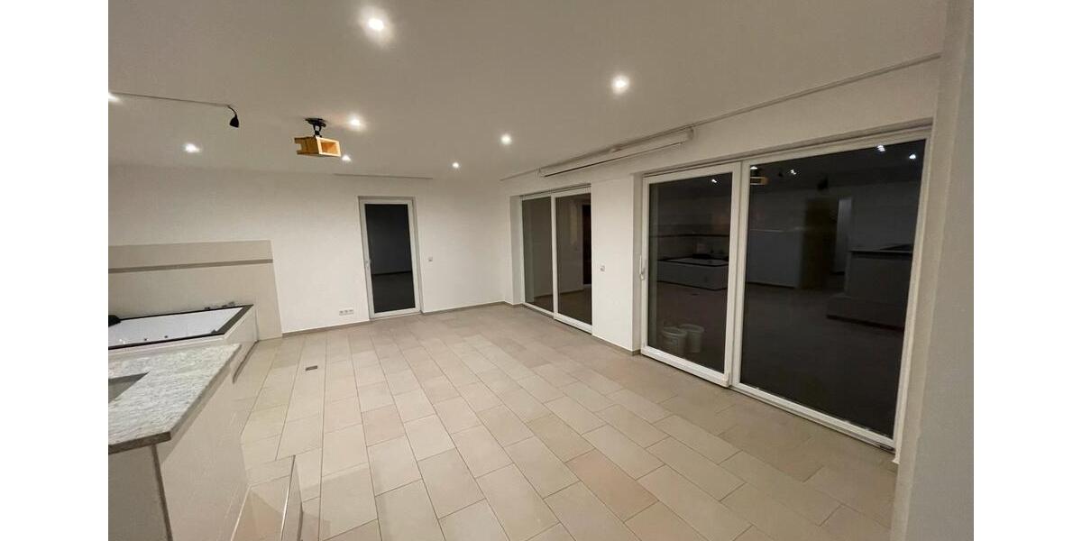 Einfamilienhaus Spangdahlem - 9 Zimmer, 260 m&sup2;, 499.000&euro; | Angebot:27227808