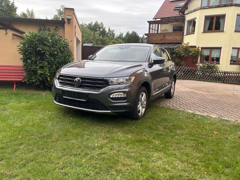 VW T-Roc 25.000 km 16.900 € Grafenwöhr 92655