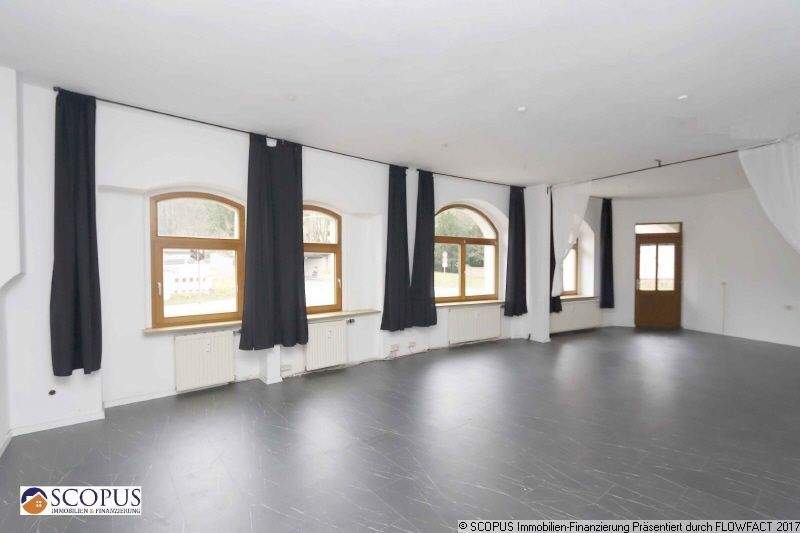 Großzügige Büroeinheit in sehr gut sichtbarer Lage am Rand der Meißner Altstadt 2 zimmer