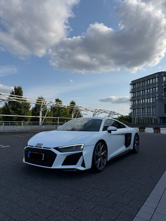 R8