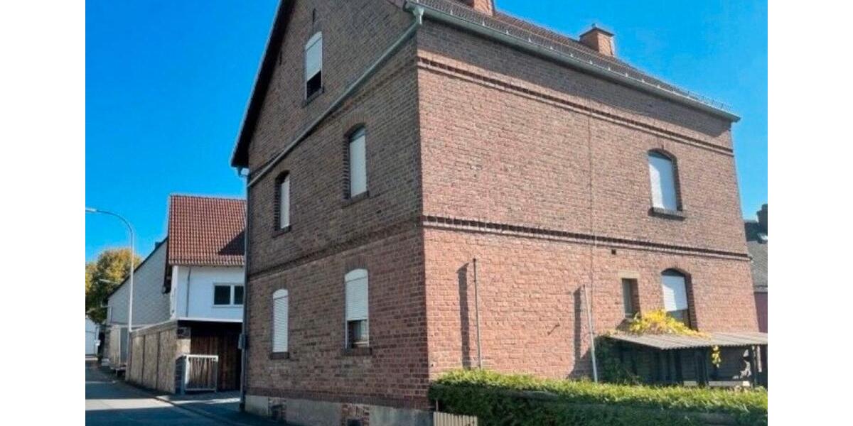 Einfamilienhaus Aßlar - 5 Zimmer, 130 m&sup2;, 1.100&euro; | Angebot:25496752