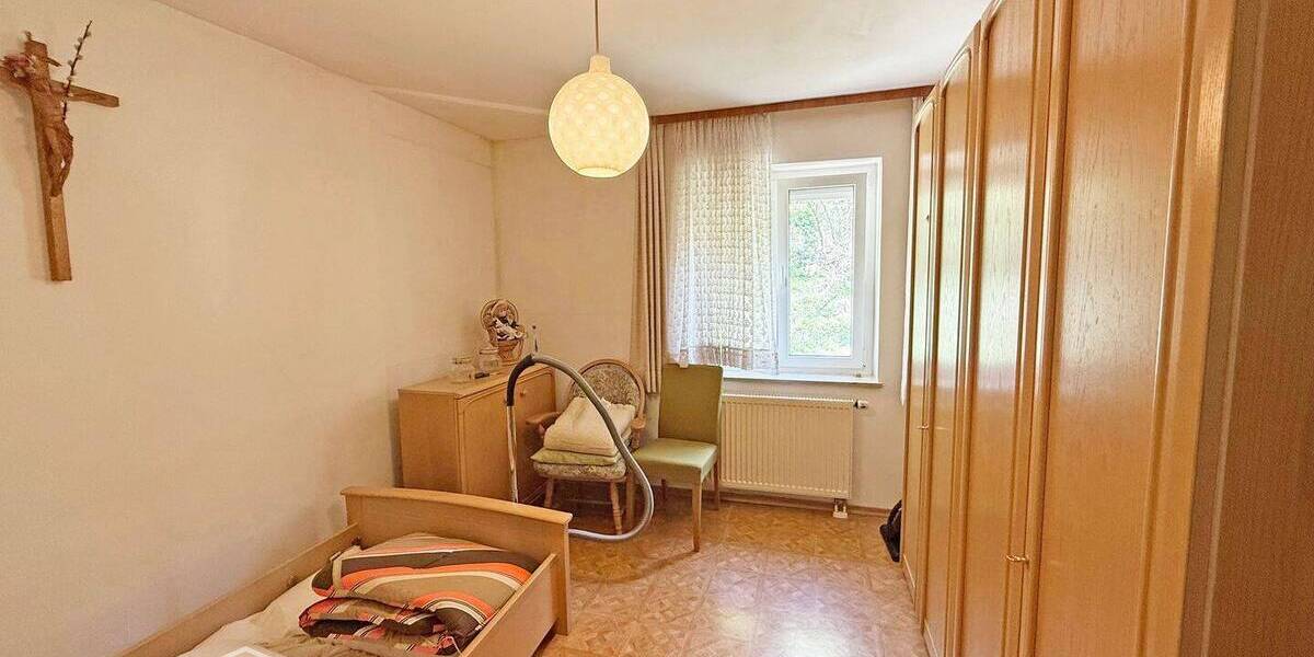 Einfamilienhaus Kipfenberg - 5 Zimmer, 164 m&sup2;, 360.000&euro; | Angebot:26816865