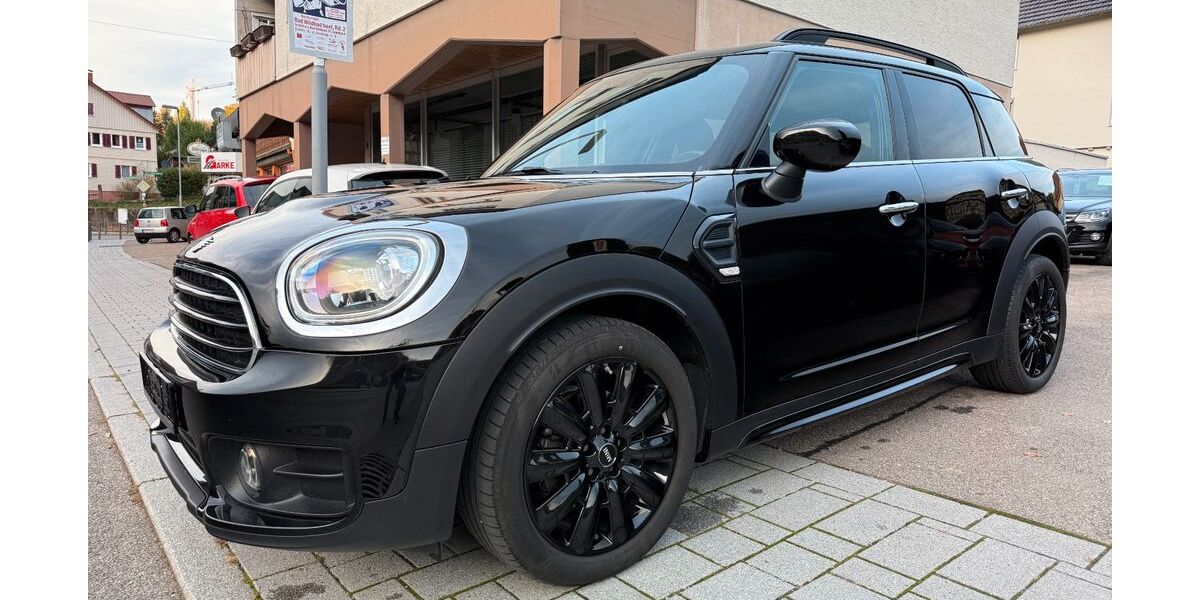 Mini Countryman D (Cooper) 111.506 km 18.499 &euro; Bad Wildbad 75323