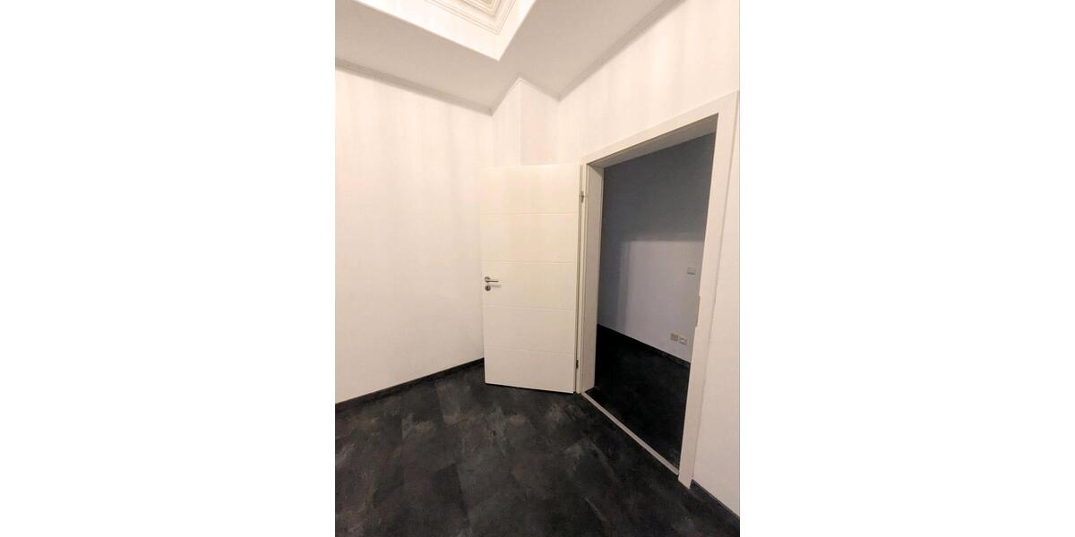 Etagenwohnung Wiesbaden Biebrich - 3 Zimmer, 54 m&sup2;, 249.000&euro; | Angebot:26008026