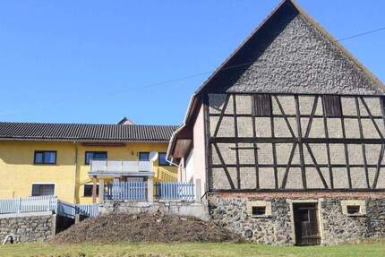 Haus Schotten / Sichenhausen Sichenhausen - 7 Zimmer, 168 m&sup2;, 229.000&euro; | Angebot:25563669