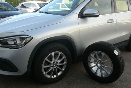 Mercedes-Benz GLA 200 60.387 km 27.850 &euro; Mickhausen 86866