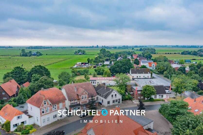 Haus zum Kaufen in Butjadingen 458.500 € 315 m²