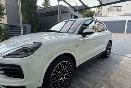 Porsche Cayenne 120.000 km 53.900 € Ludwigsburg 71636
