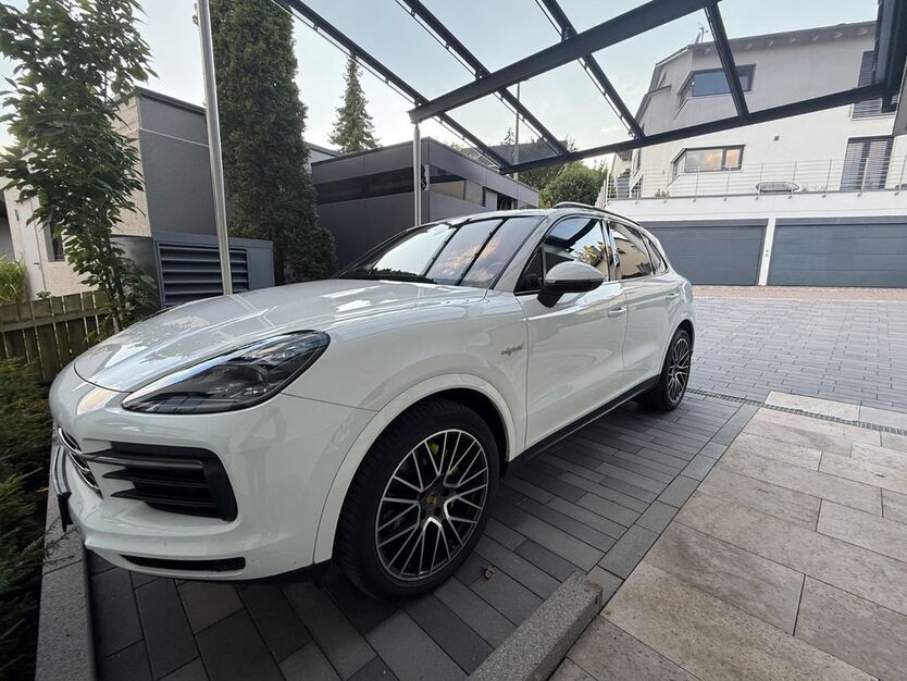 Porsche Cayenne 120.000 km 53.900 € Ludwigsburg 71636