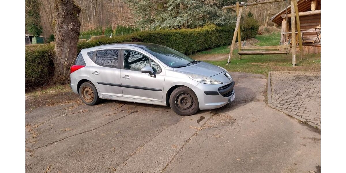 Peugeot 207 226.000 km 950 &euro; Idar-oberstein 55743
