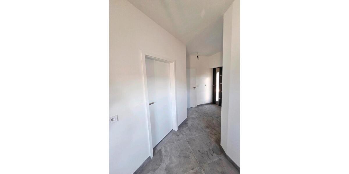 Einfamilienhaus Kahla - 4.5 Zimmer, 90 m&sup2;, 1.150&euro; | Angebot:25570508