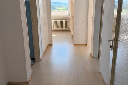 Helle 3 Zimmer, Wohnküche, Dusche , Badewanne, Garten, Terrasse zimmer