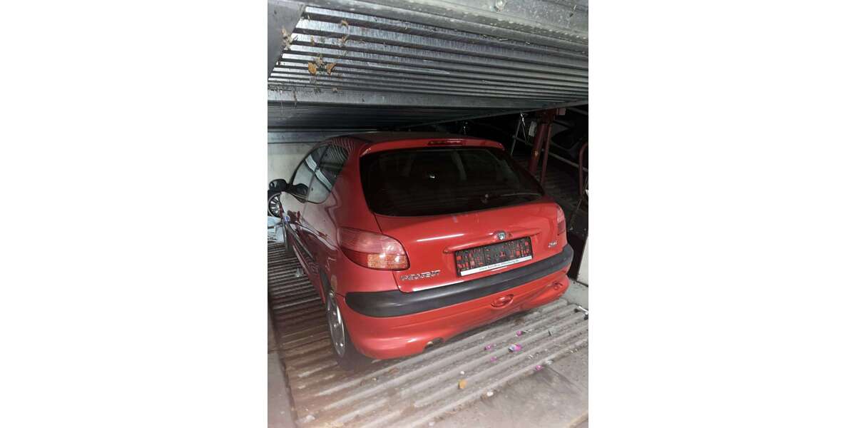 Peugeot 206 226.774 km 300 &euro; Pforzheim 75172