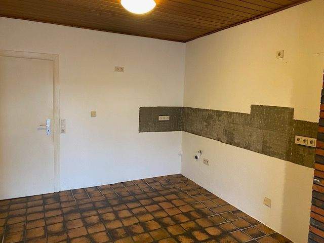 Reihenmittelhaus Düsseldorf Heerdt - 1 Zimmer, 285 m&sup2;, 695.000&euro; | Angebot:24696292